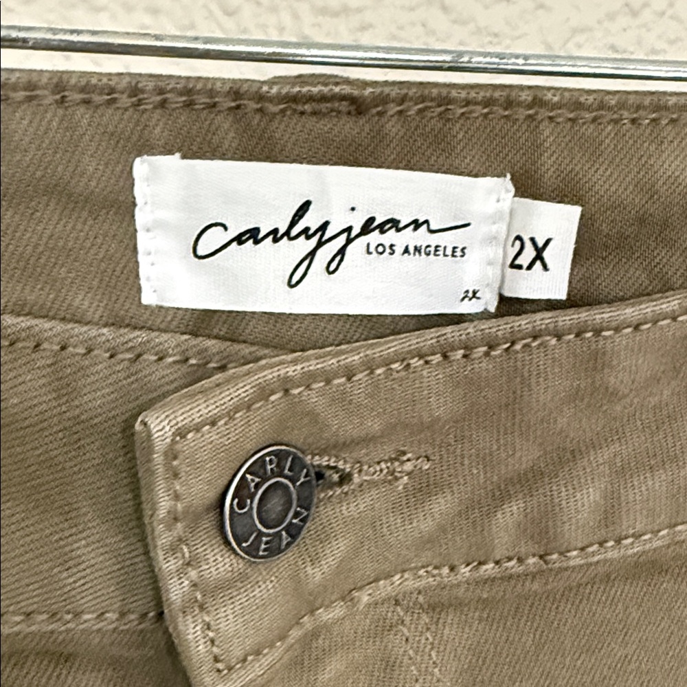 Carly Jean Los Angeles Green Khaki Pants NWT size 2X
